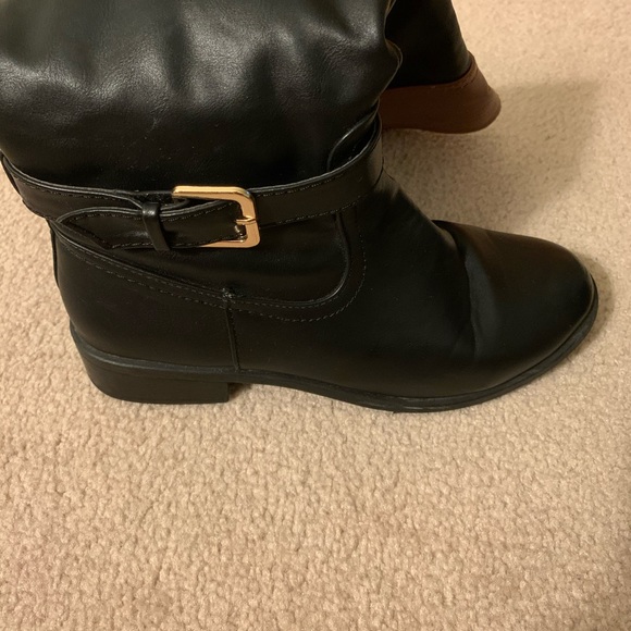 🖤🤎🖤Black and Tan boots - Picture 4 of 7
